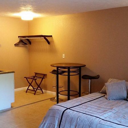 North Winds Lodge Prudenville Esterno foto